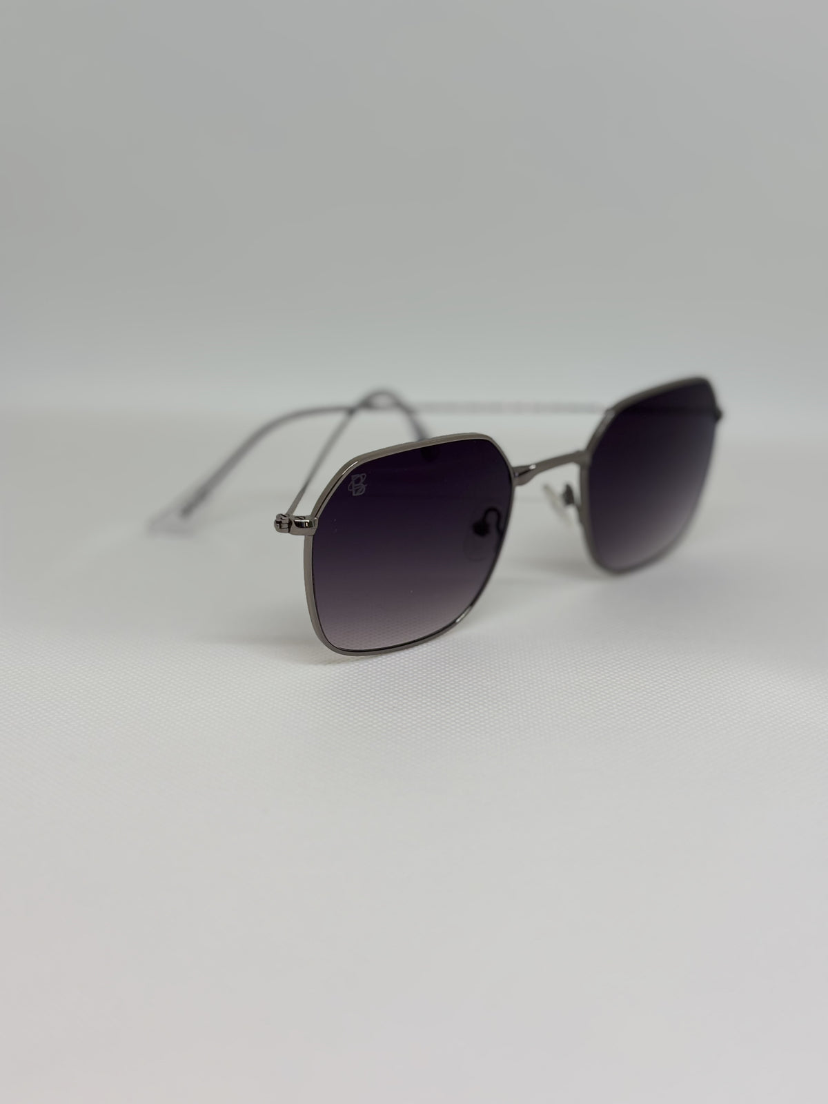 Bianni 1403 — C5 — vista complementaria — Luvis 20260911-314
