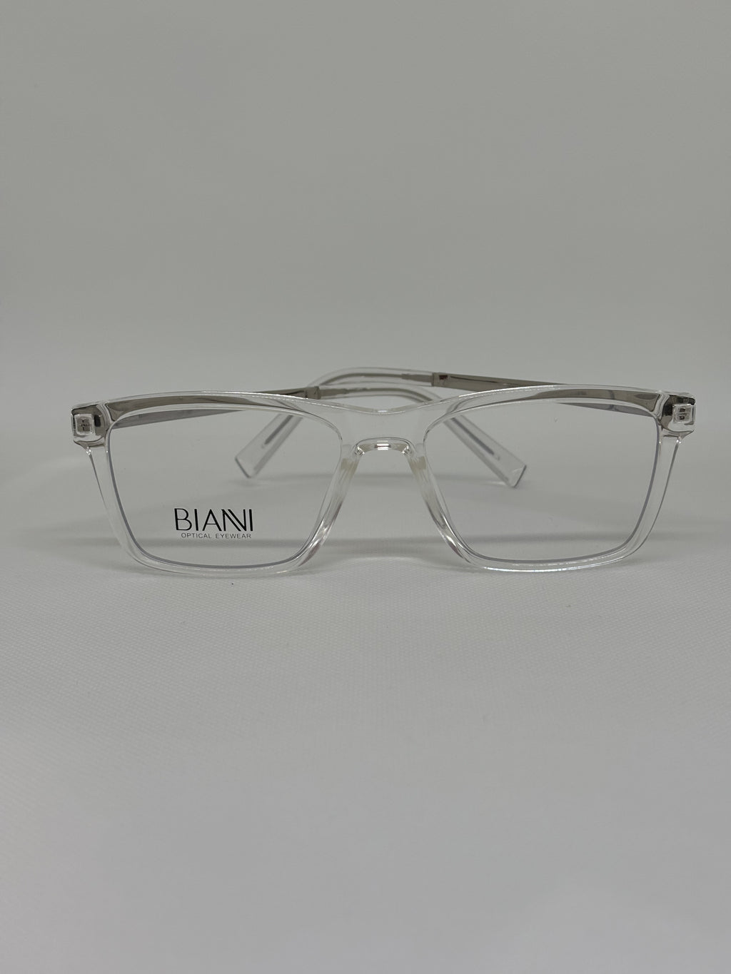Bianni 2078 — C5 — vista frontal — Luvis 20260911-270