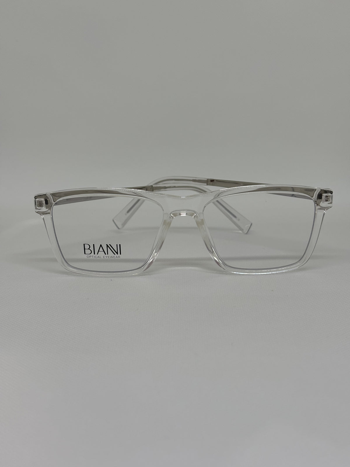 Bianni 2078 — C5 — vista frontal — Luvis 20260911-270