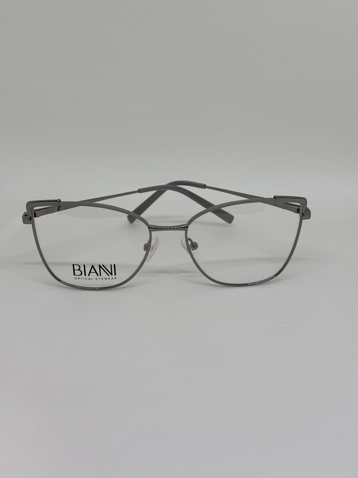 Bianni 23108 — C4 — vista frontal — Luvis 20260911-243