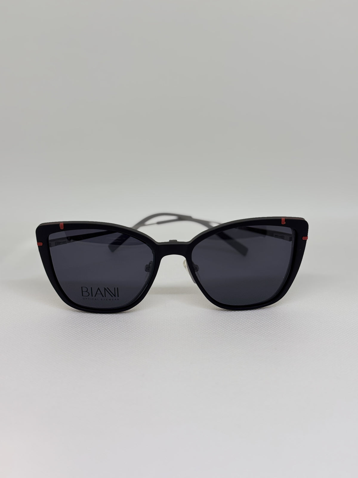Bianni 23109 — C4 — vista complementaria — Luvis 20260911-244