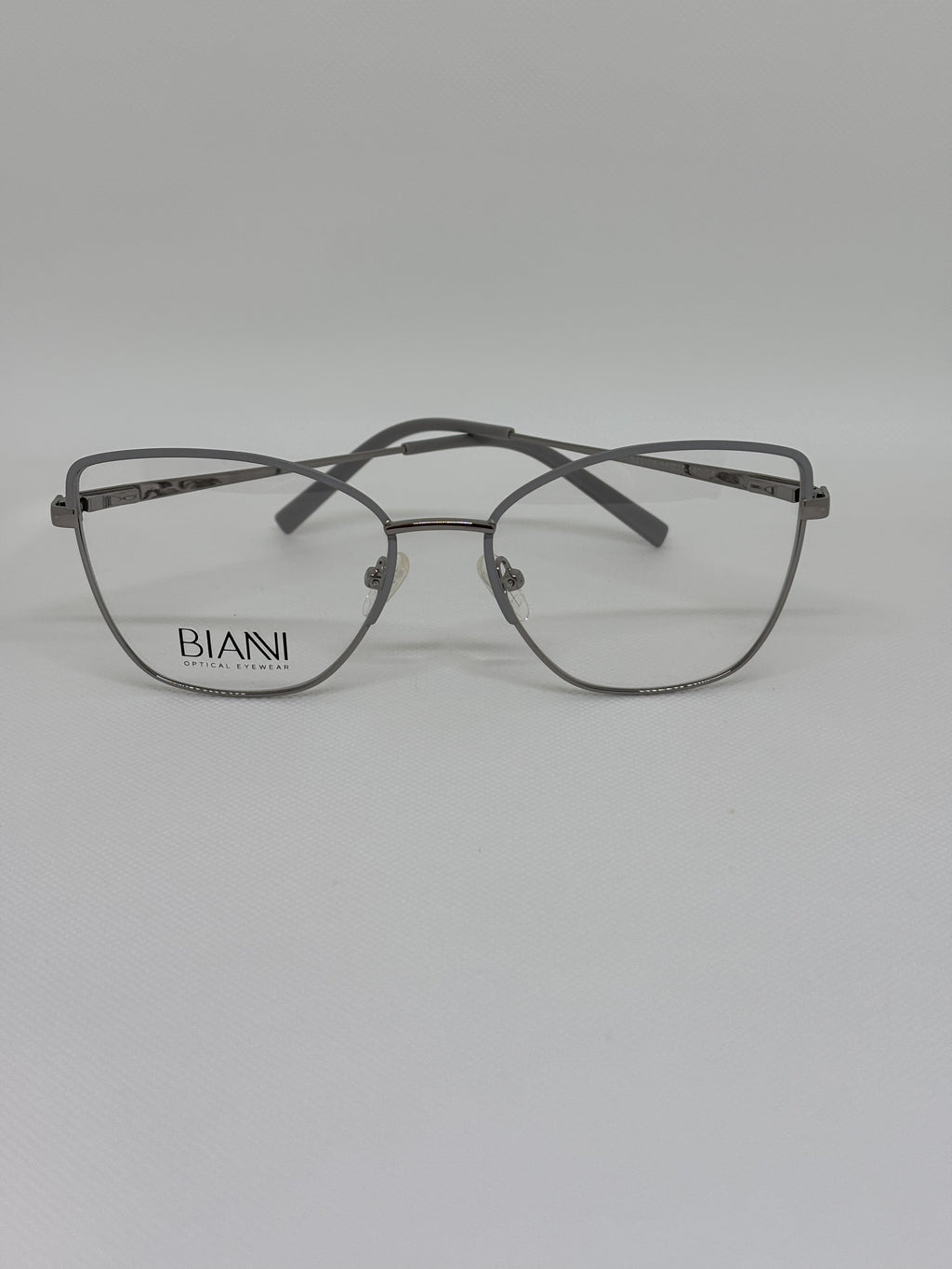 Bianni 23109 — C4 — vista frontal — Luvis 20260911-246