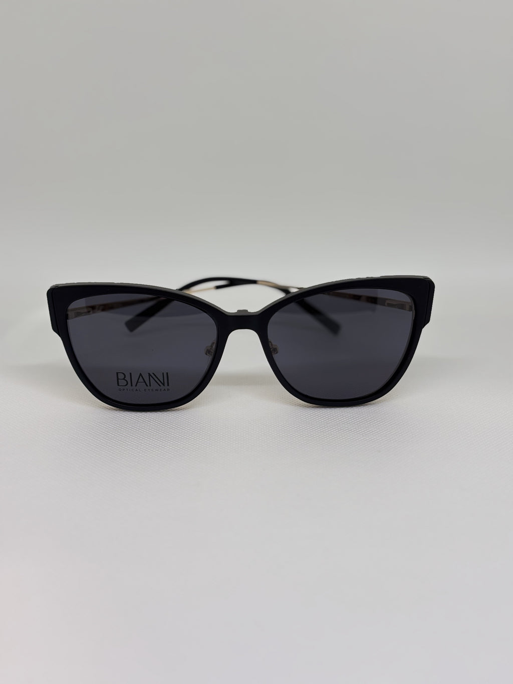 Bianni 23118 — C1 — vista complementaria — Luvis 20260911-247