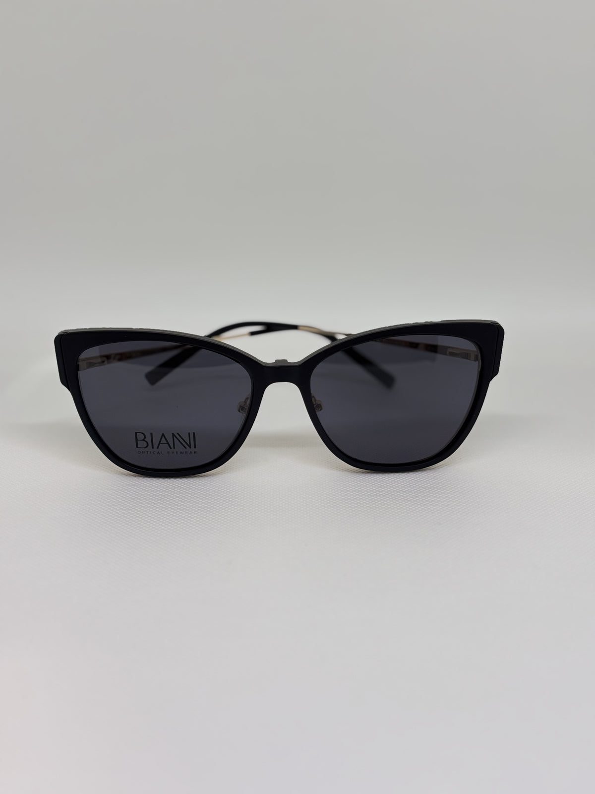 Bianni 23118 — C1 — vista complementaria — Luvis 20260911-247