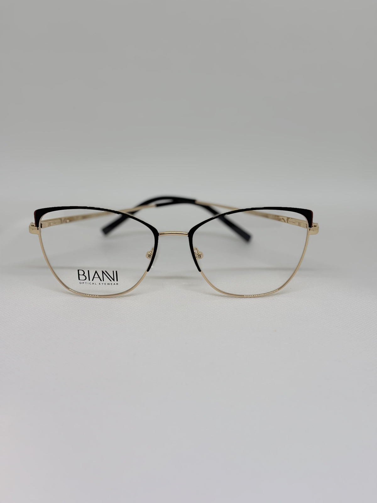 Bianni 23118 — C1 — vista frontal — Luvis 20260911-249