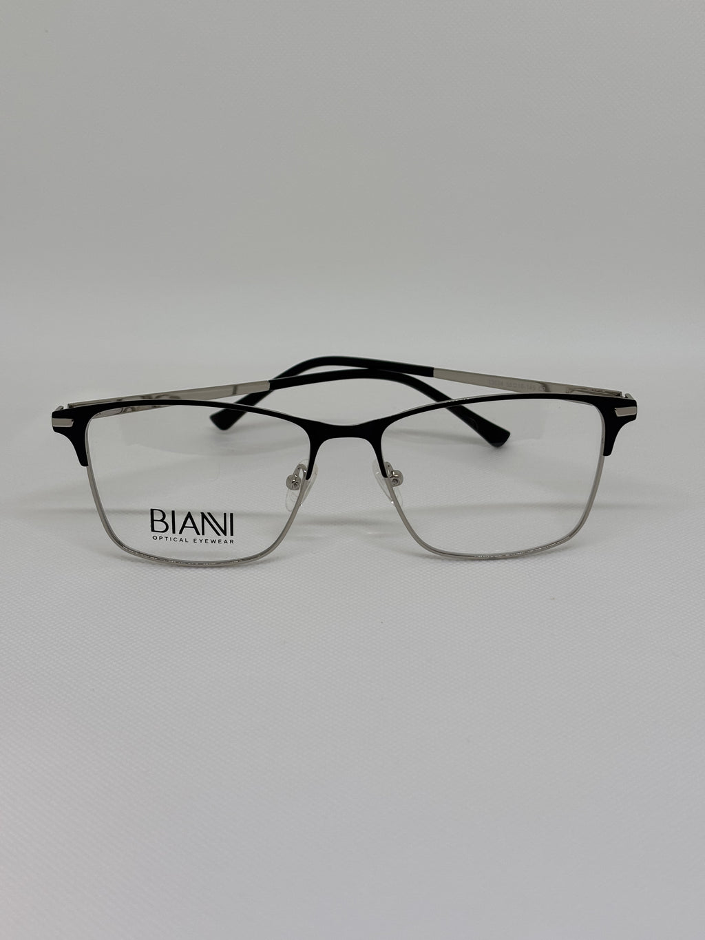 Bianni 3524 — C2 — vista frontal — Luvis 20260911-256