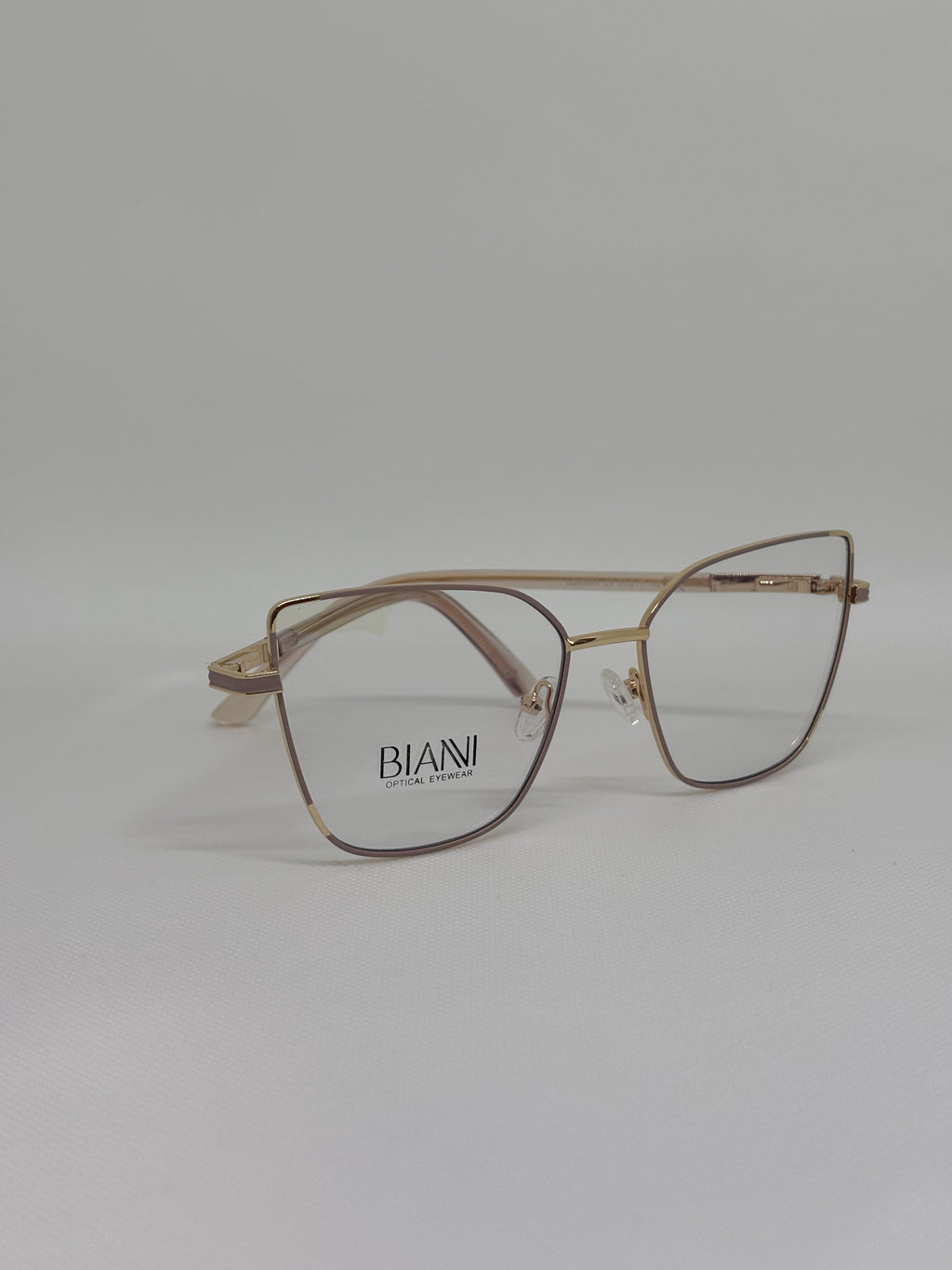 Bianni 93566 — C5 — vista complementaria — Luvis 20260911-275