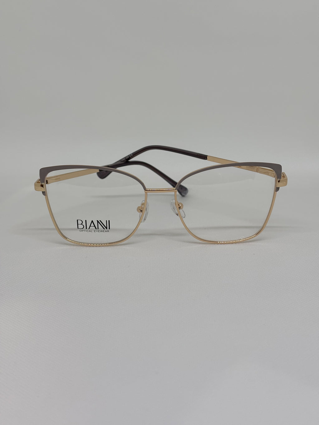 Bianni 95700 — C8 — vista frontal — Luvis 20260911-274