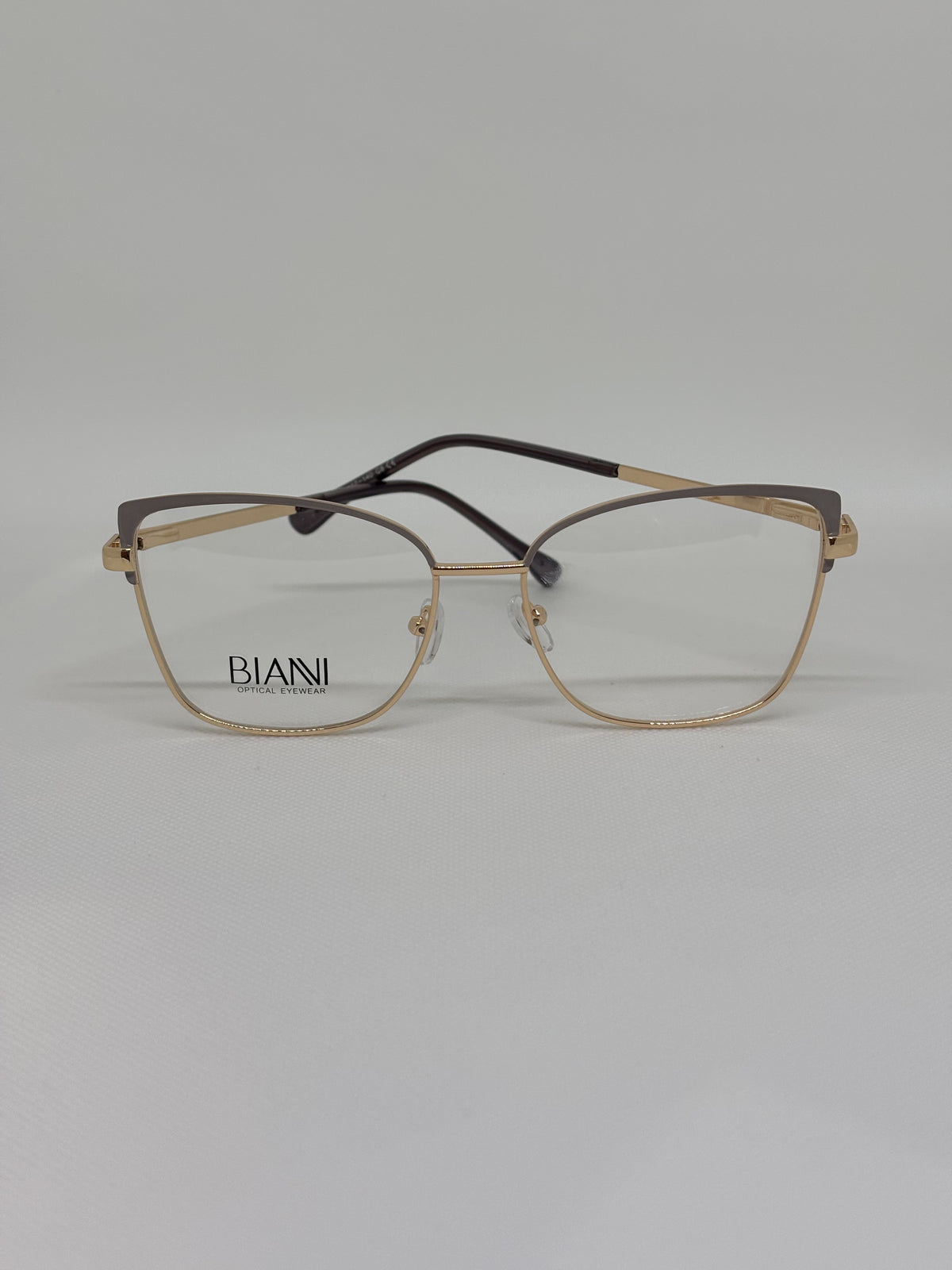 Bianni 95700 — C8 — vista frontal — Luvis 20260911-274