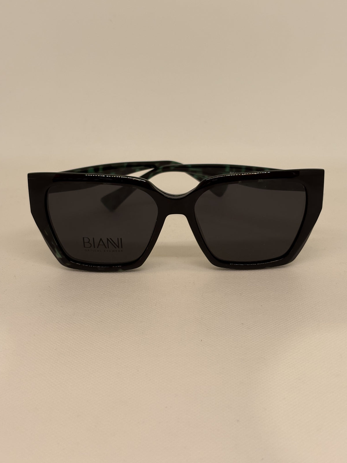 Bianni BCC005 — C5 — vista complementaria — Luvis 20260911-237