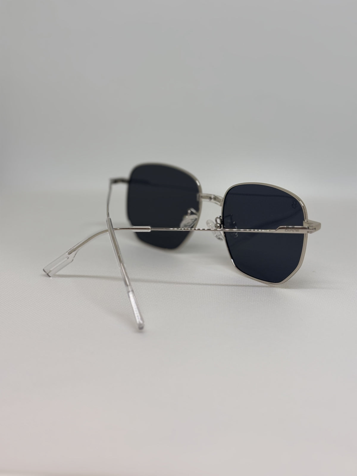 Bianni LY2364 — C4 — vista complementaria — Luvis 20260911-291