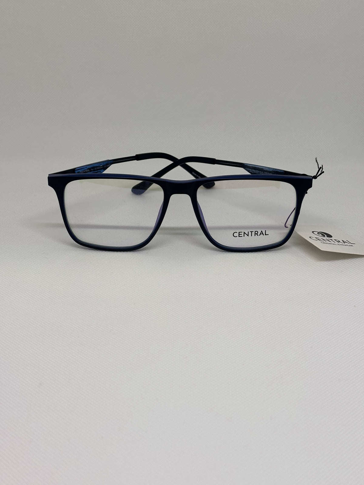 Central Road — C5 — vista frontal — Luvis 20260911-349