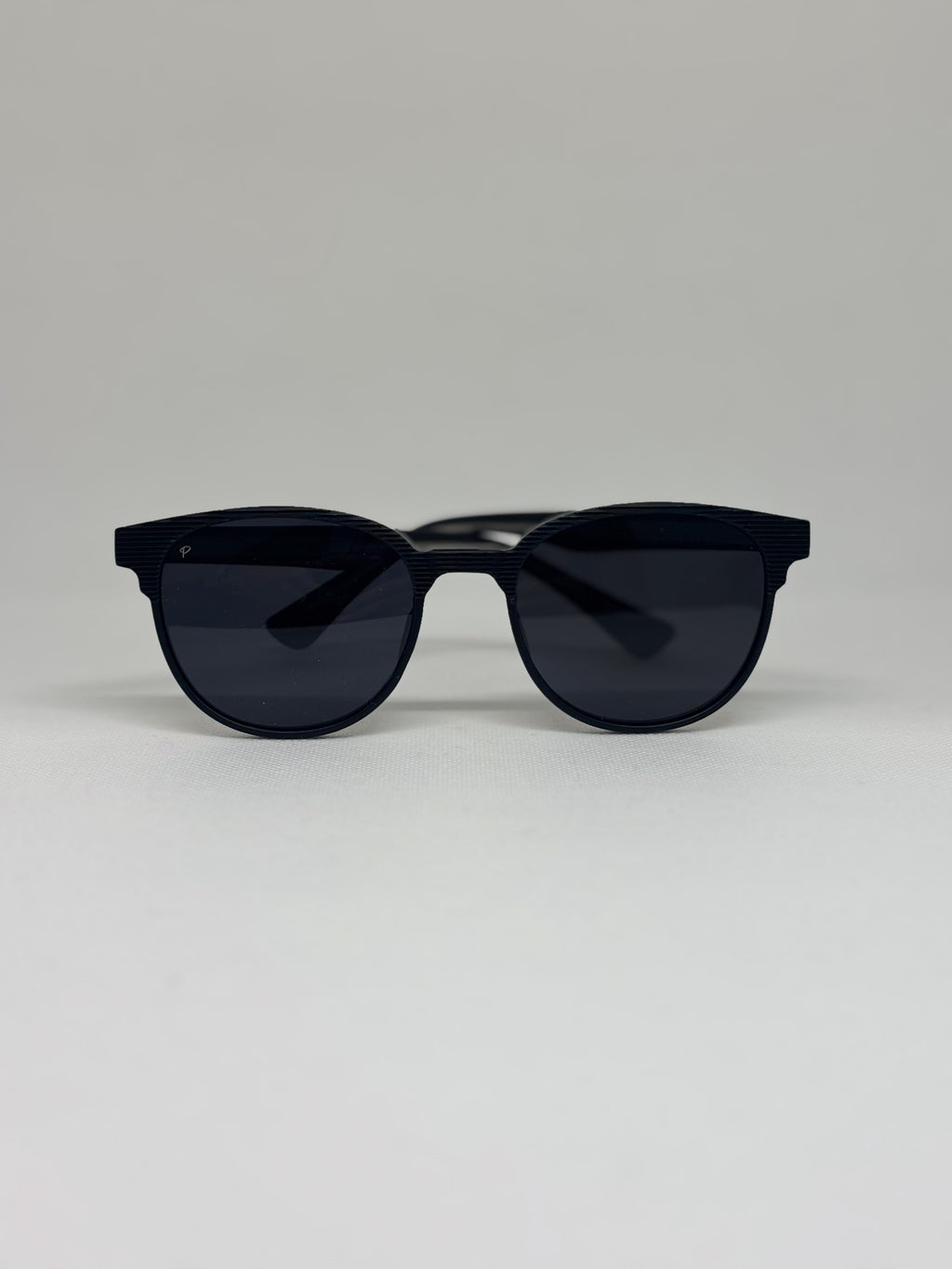 Hannover Thot — C1 — vista frontal — Luvis 20260911-108