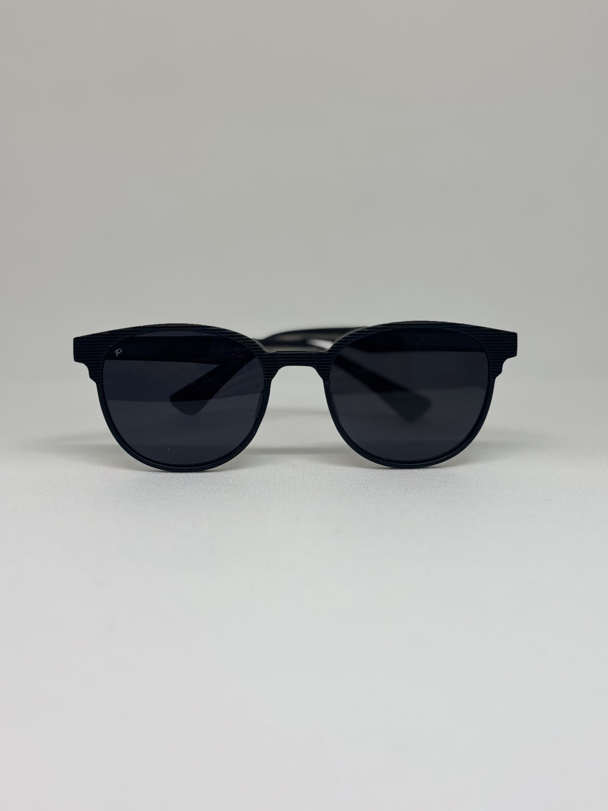 Hannover Thot — C1 — vista frontal — Luvis 20260911-108