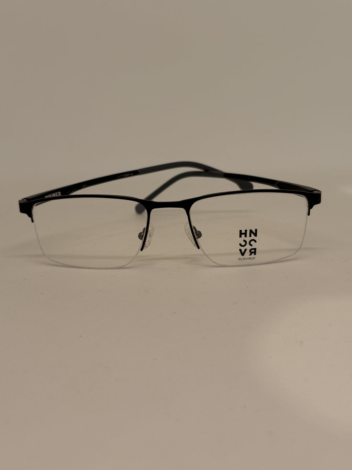 Hannover Wainer — C1 — vista frontal — Luvis 20260911-030