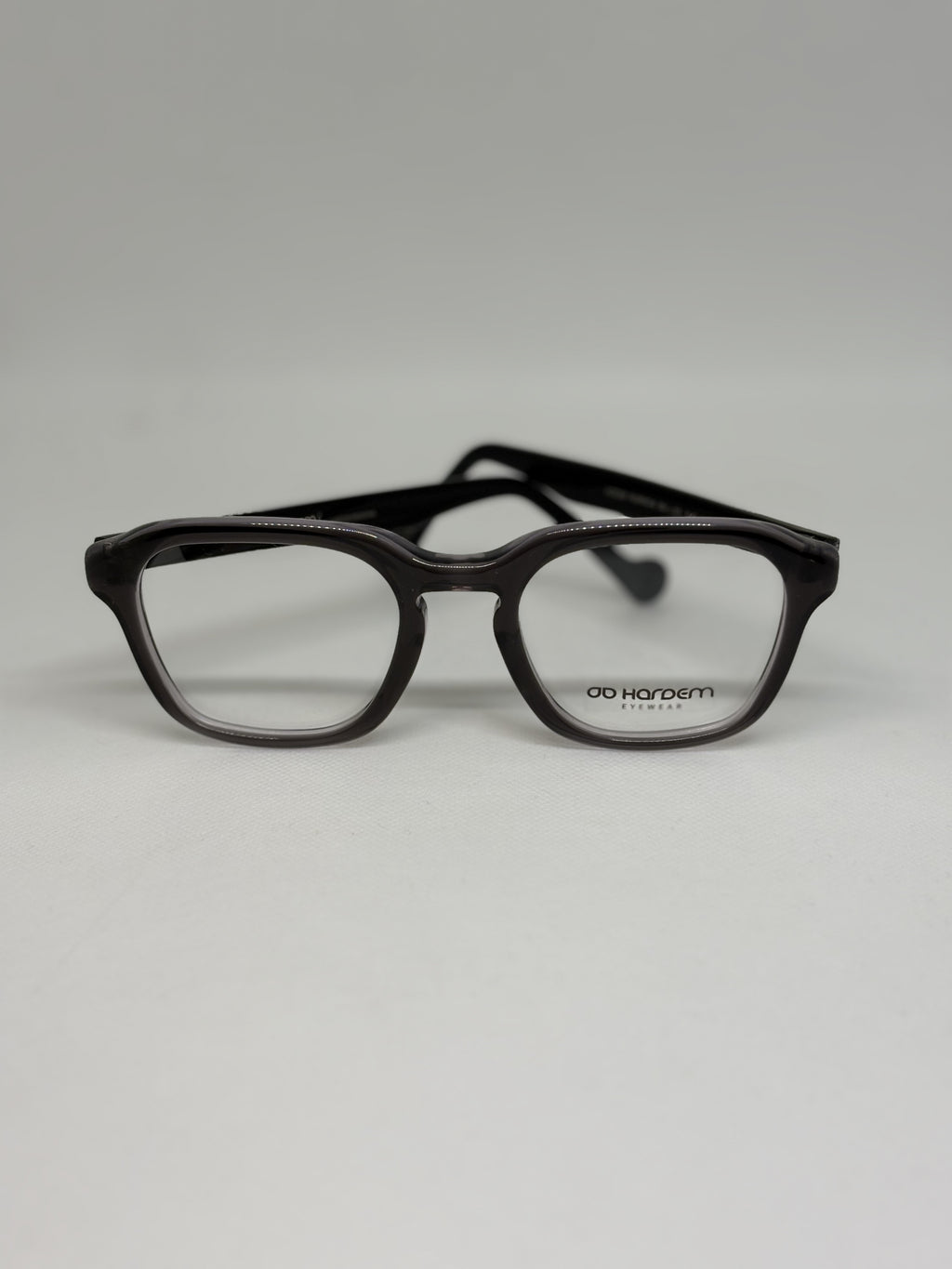 Hardem AURICH — C1 — vista frontal — Luvis 20260911-016