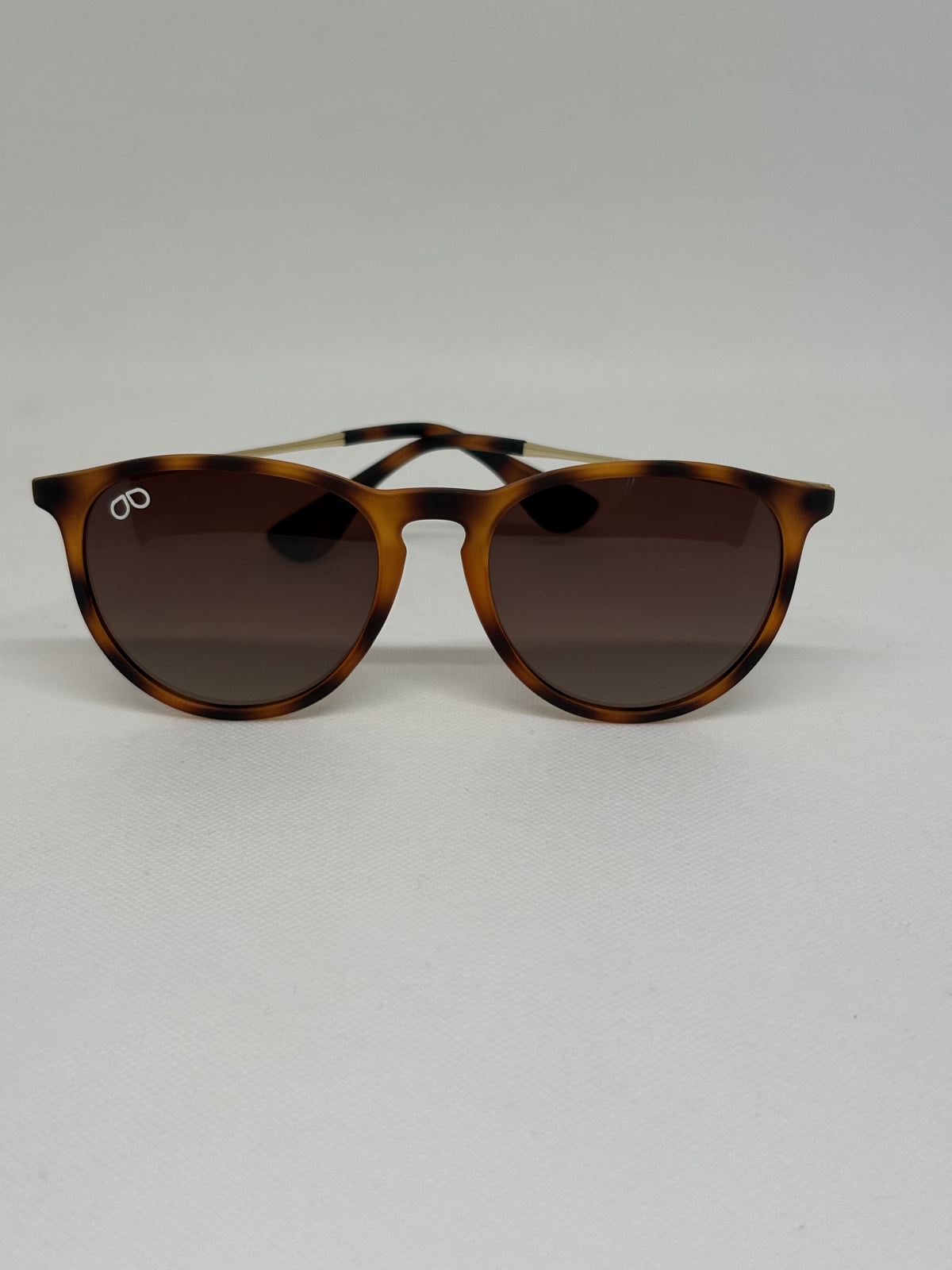 Hardem NEW YORK — C2 — vista frontal — Luvis 20260911-020