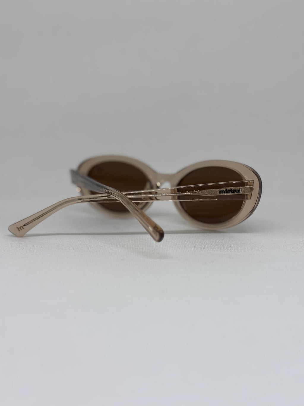 Mistral Sirama — C09 — vista complementaria — Luvis 20260911-175
