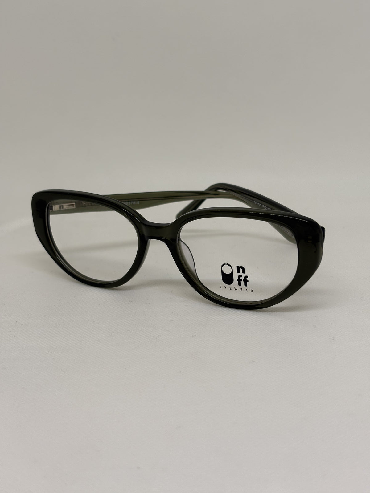 On Off AP001-107 — C1 — vista complementaria — Luvis 20260911-042