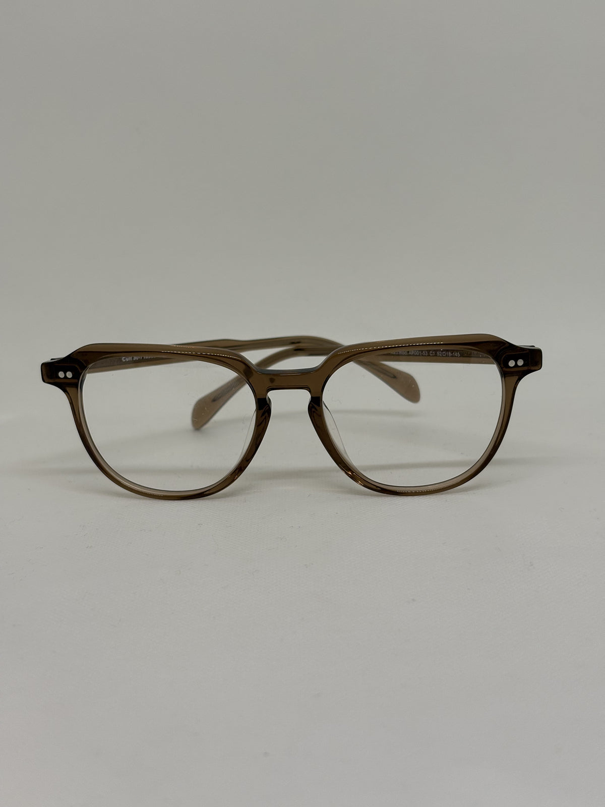 On Off AP001-53 — C1 — vista frontal — Luvis 20260911-053