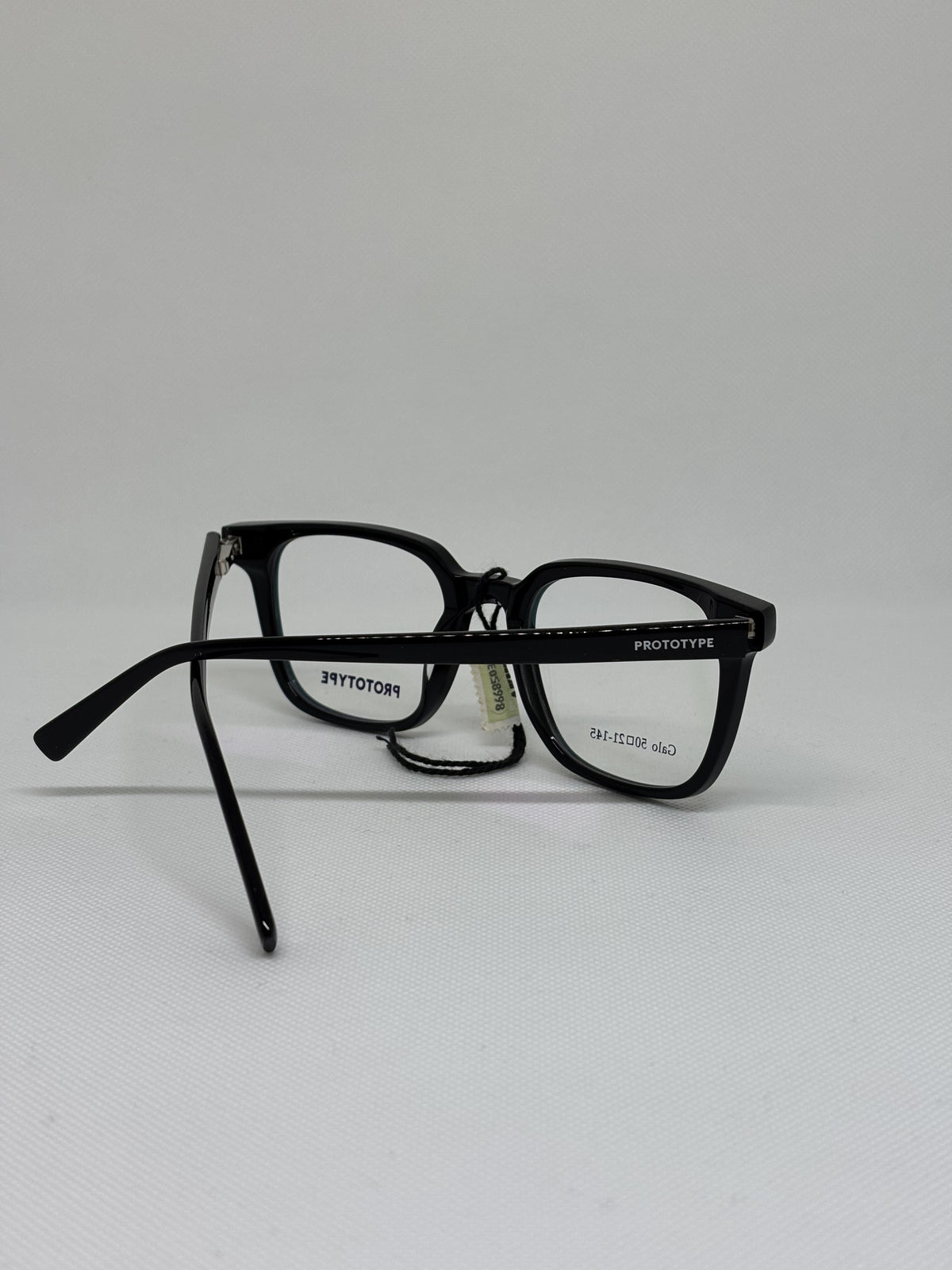 Prototype Galo — C01 — vista complementaria — Luvis 20260911-125