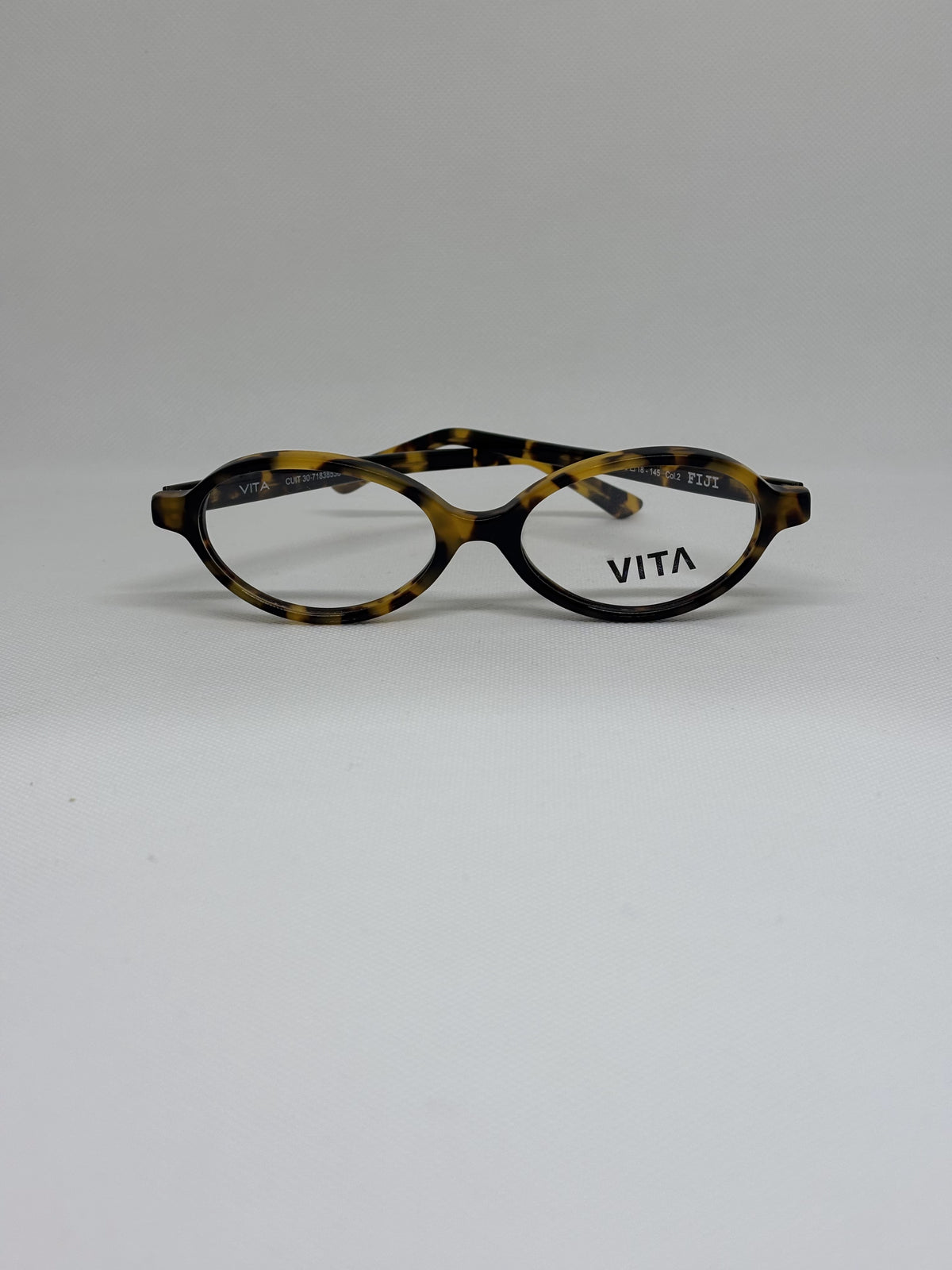 Vita FIJI — C2 — vista frontal — Luvis 20260911-157
